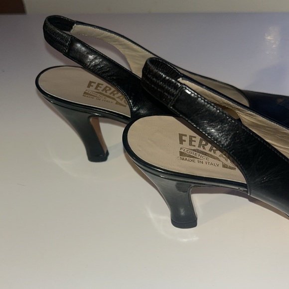 FERRAGAMO SIZE 7 KITTEN HEEL SLING BACKS - Picture 3 of 6